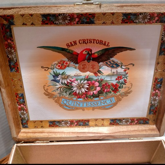 Suenos de Saundra Upcycled Pink/Turquoise Gem Upcycled Cigar Box Purse - Picture 11 of 13